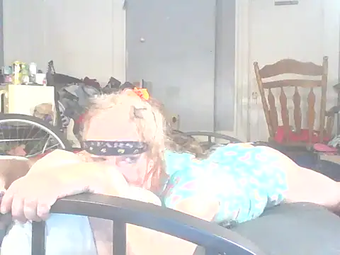 Valarie83 online show from 7, 2, 2025