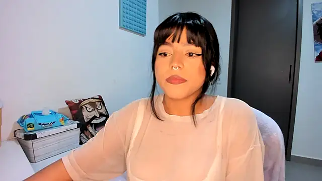 Snapshot of Naiara_sex chatting on 4, 3, 2025 Naiara sex online show from 4, 3, 2025