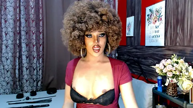 Snapshot of trixxielicious chatting on 11, 12, 2024 trixxielicious online show from 11, 12, 2024
