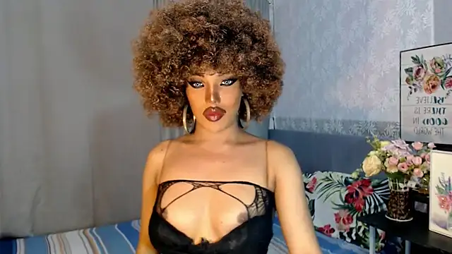Snapshot of trixxielicious chatting on 24, 12, 2024 trixxielicious online show from 24, 12, 2024