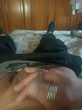 Snapshot of Bobby967 chatting on 5, 12, 2025 Bobby967 online show from 5, 12, 2025