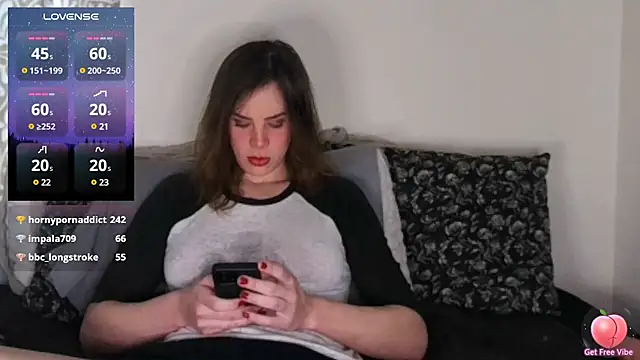 TsSnailGirl69 online show from 18, 2, 2025