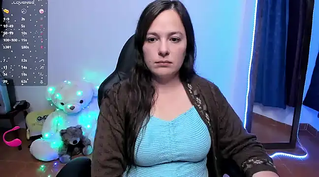Snapshot of angelaagomez chatting on 1, 2, 2025 angelaagomez online show from 1, 2, 2025