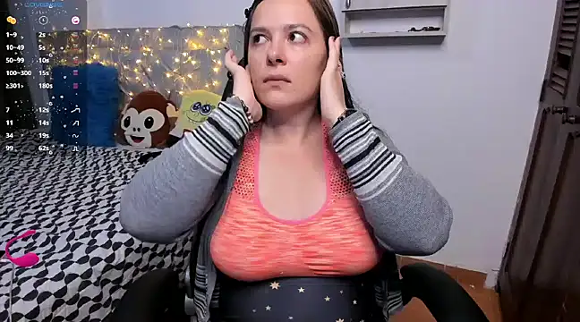 Snapshot of angelaagomez chatting on 13, 3, 2025 angelaagomez online show from 13, 3, 2025
