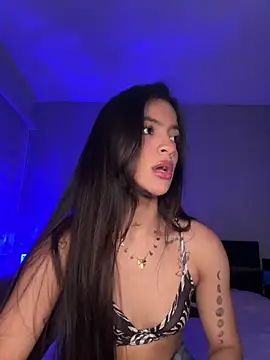 Snapshot of Sammy_pink chatting on 1, 2, 2025 Sammy pink online show from 1, 2, 2025