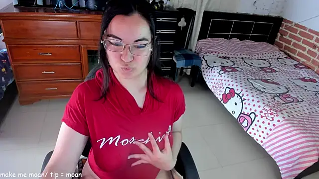 Snapshot of jessicajons9 chatting on 16, 12, 2024 jessicajons9 online show from 16, 12, 2024
