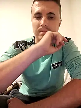 MrNoBoDy000 online show from 2, 10, 2025