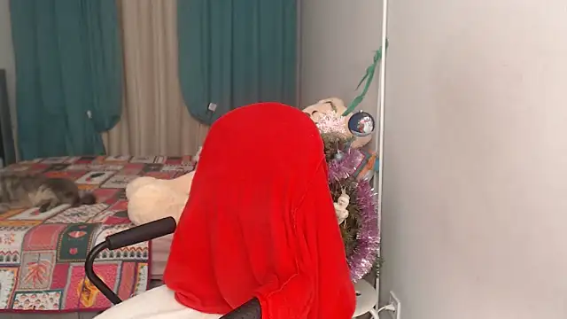 LuxuryNika online show from 2, 1, 2025