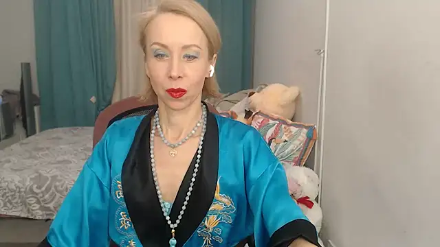 LuxuryNika online show from 8, 2, 2025