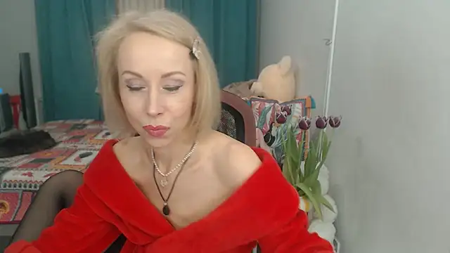 LuxuryNika online show from 17, 3, 2025