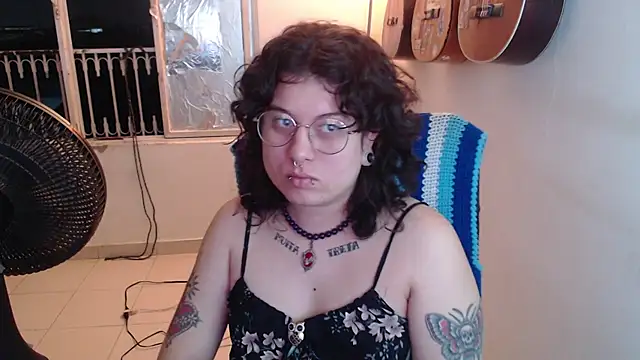 Smoke trip Alicia online show from 16, 12, 2025