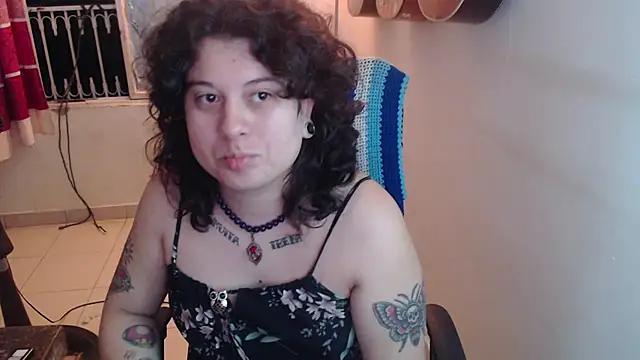 Snapshot of Smoke_trip_Alicia chatting on 11, 1, 2026 Smoke trip Alicia online show from 11, 1, 2026