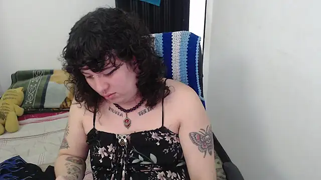 Snapshot of Smoke_trip_Alicia chatting on 14, 2, 2026 Smoke trip Alicia online show from 14, 2, 2026