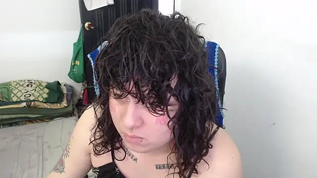 Snapshot of Smoke_trip_Alicia chatting on 21, 2, 2026 Smoke trip Alicia online show from 21, 2, 2026