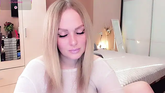 Libby Nora online show from 15, 3, 2026