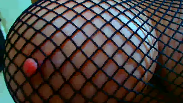 Snapshot of angeliquevany chatting on 4, 3, 2025 angeliquevany online show from 4, 3, 2025