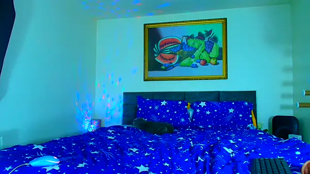 Snapshot of angeliquevany chatting on 8, 3, 2025 angeliquevany online show from 8, 3, 2025