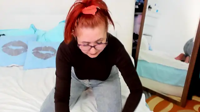 Snapshot of IvyHotFoxy chatting on 18, 3, 2025 IvyHotFoxy online show from 18, 3, 2025