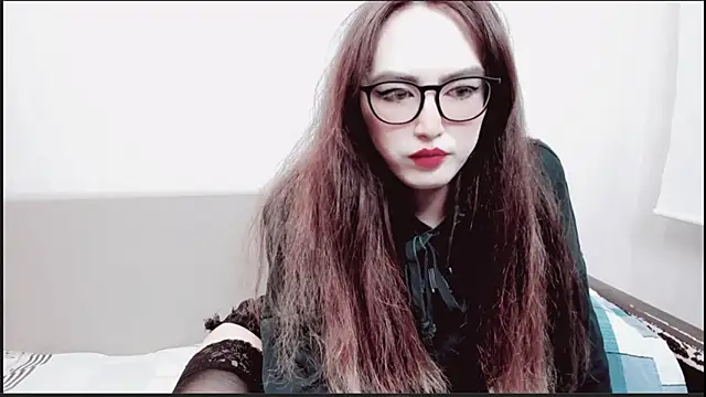 Snapshot of MinniMaksy chatting on 22, 2, 2025 MinniMaksy online show from 22, 2, 2025