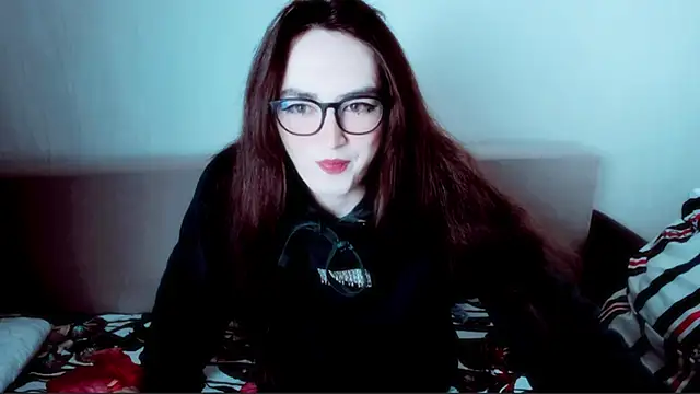 Snapshot of MinniMaksy chatting on 15, 4, 2026 MinniMaksy online show from 15, 4, 2026