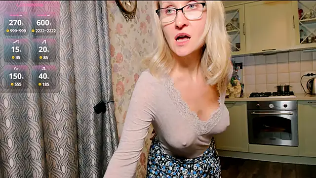 Snapshot of Anastasiagate chatting on 5, 1, 2025 Anastasiagate online show from 5, 1, 2025