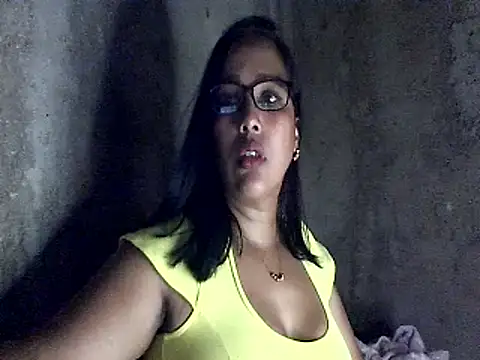 Snapshot of Damita999 chatting on 4, 2, 2025 Damita999 online show from 4, 2, 2025