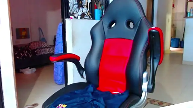 Lion Grrr online show from 1, 10, 2025