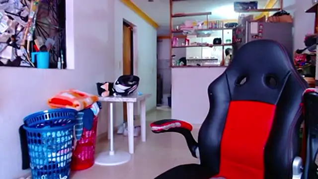 Lion Grrr online show from 9, 11, 2025