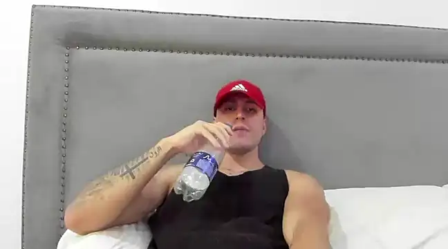 Snapshot of spartacozz chatting on 3, 2, 2025 spartacozz online show from 3, 2, 2025