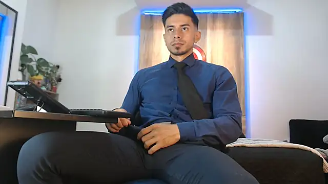 Snapshot of Andrew_4_ chatting on 11, 1, 2026 Andrew 4 online show from 11, 1, 2026