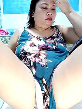 XXLorie 02 online show from 20, 3, 2025