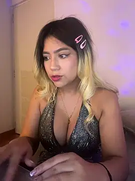 Snapshot of BA_BYY chatting on 4, 1, 2025 BA BYY online show from 4, 1, 2025