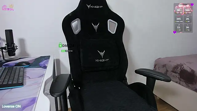 Snapshot of SkyqueenI chatting on 27, 2, 2026 SkyqueenI online show from 27, 2, 2026