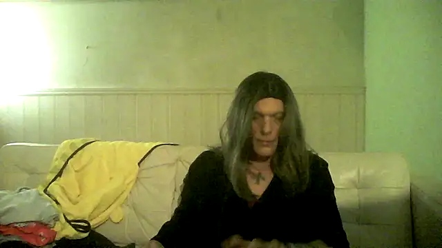 SassyAmanda87 online show from 27, 10, 2025