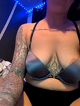 Jennababee online show from 29, 3, 2026