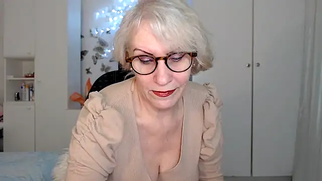 Snapshot of Ghertrude52 chatting on 24, 2, 2025 Ghertrude52 online show from 24, 2, 2025