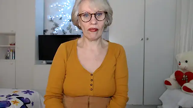 Snapshot of Ghertrude52 chatting on 5, 3, 2025 Ghertrude52 online show from 5, 3, 2025