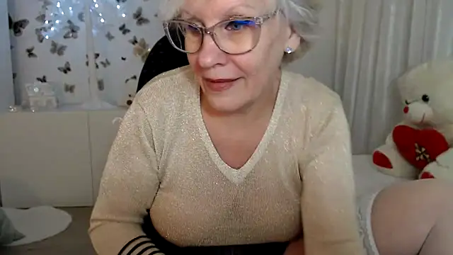 Snapshot of Ghertrude52 chatting on 21, 3, 2025 Ghertrude52 online show from 21, 3, 2025