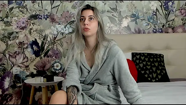 RoseDiamond06 online show from 20, 12, 2024