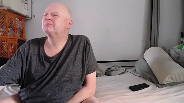 Snapshot of Vandrino chatting on 19, 10, 2025 Vandrino online show from 19, 10, 2025