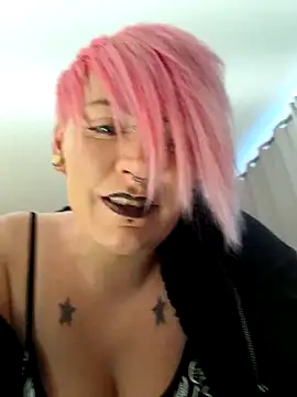 Snapshot of PinkTheHawk chatting on 16, 5, 2026 PinkTheHawk online show from 16, 5, 2026