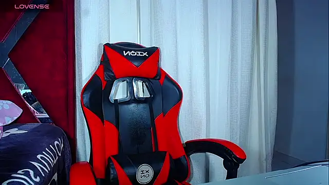 DanisaBrown online show from 7, 11, 2025