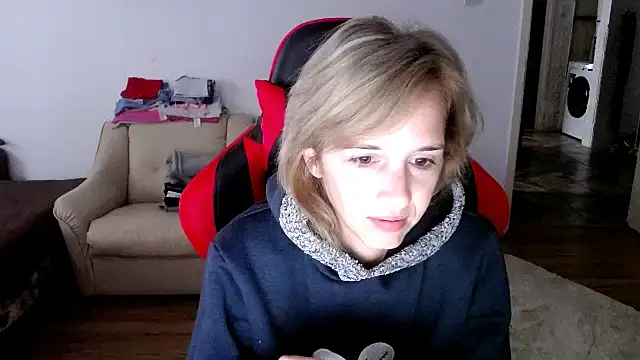 SexxyLety online show from 19, 9, 2025