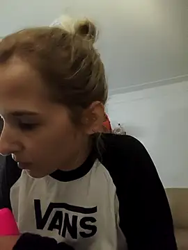 SexxyLety online show from 14, 10, 2025