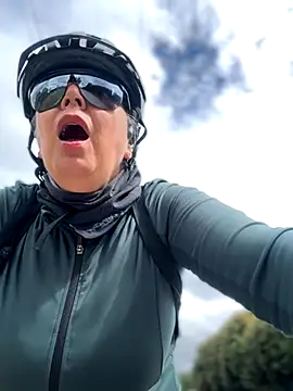 emma tour online show from 14, 11, 2025