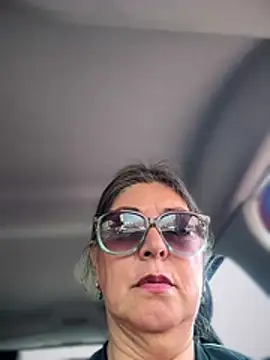 Snapshot of emma_tour chatting on 5, 2, 2026 emma tour online show from 5, 2, 2026