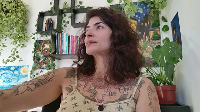 Snapshot of TaliMajesty chatting on 22, 6, 2026 TaliMajesty online show from 22, 6, 2026