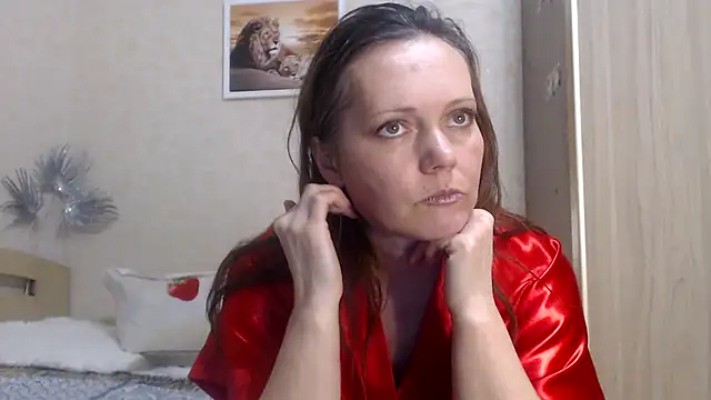 Snapshot of SheLion chatting on 26, 12, 2024 SheLion online show from 26, 12, 2024