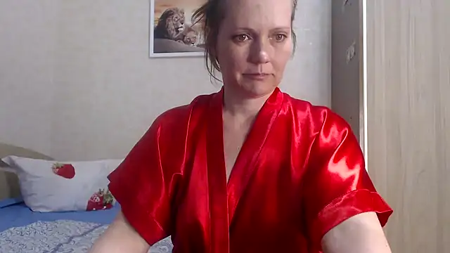 Snapshot of SheLion chatting on 22, 3, 2025 SheLion online show from 22, 3, 2025