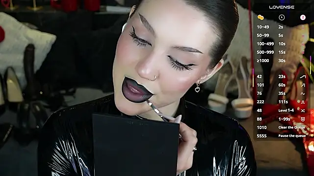 Snapshot of MistressDarsy chatting on 11, 4, 2026 MistressDarsy online show from 11, 4, 2026